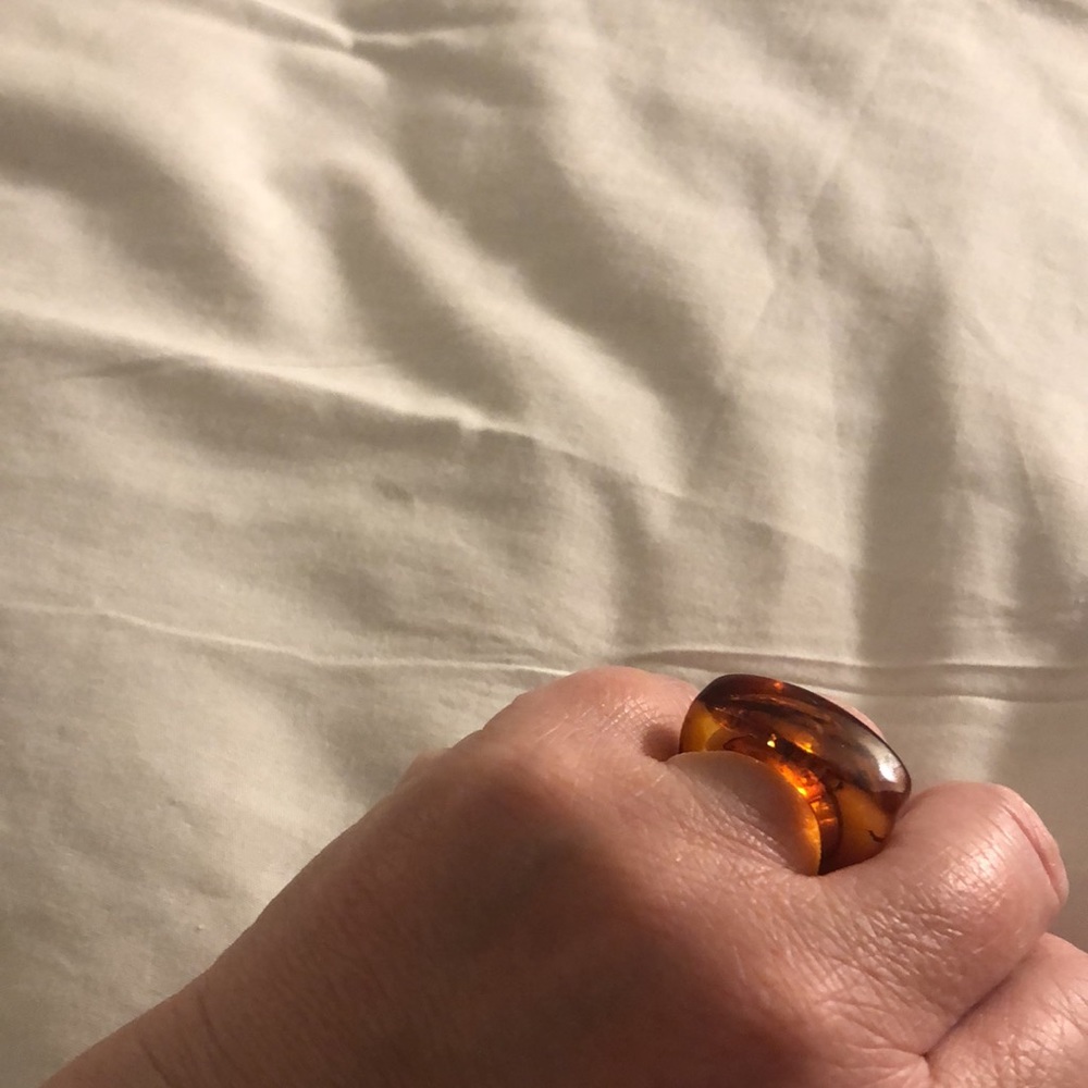 Genuine amber ring - Picture 3 of 3